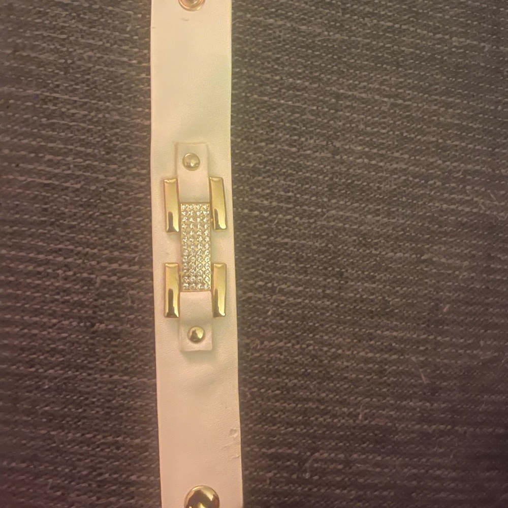 Cream Belt with Gold Buckle